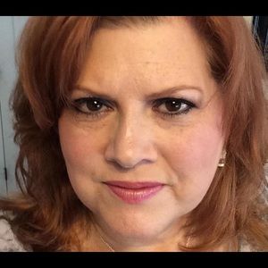 Meet your Posher, Renee